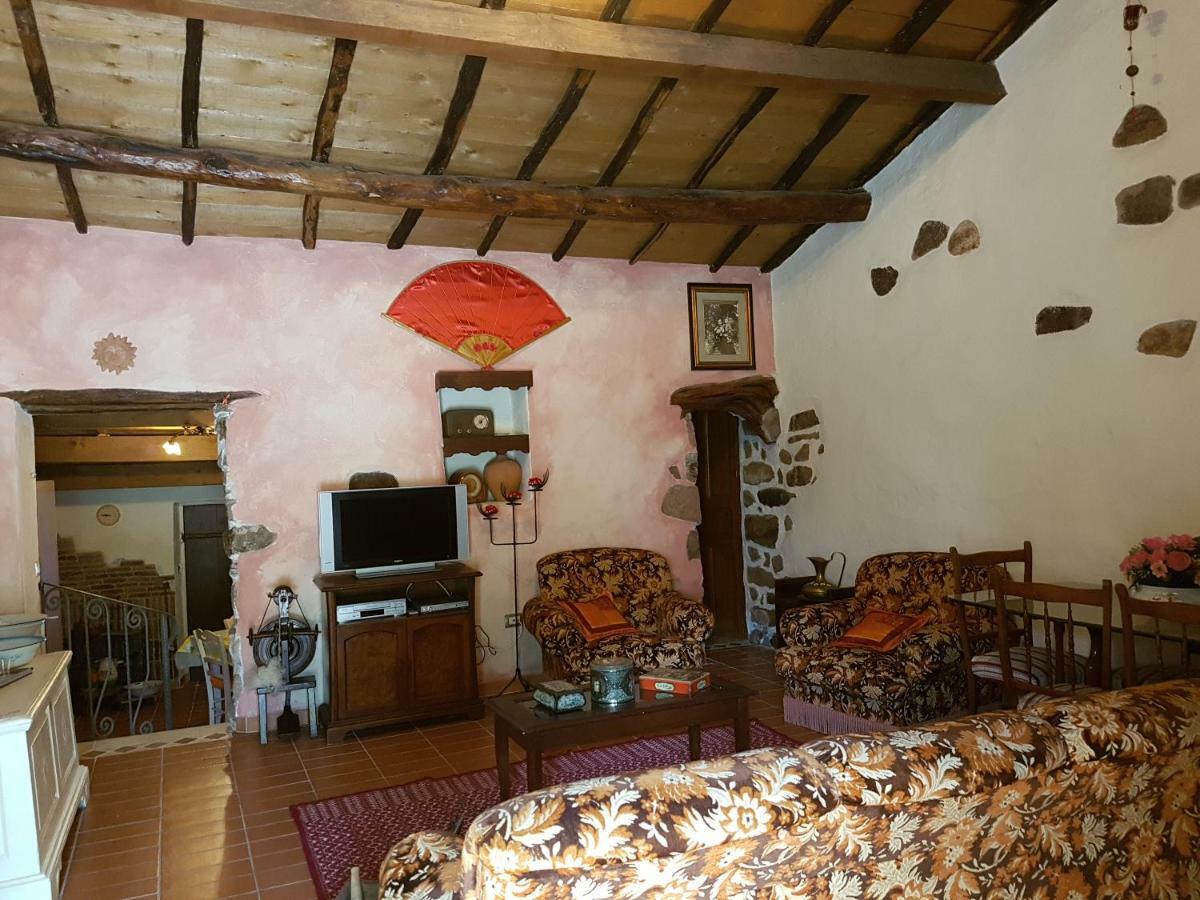 הוילה Loiri Porto San Paolo Stazzu Juanni מראה חיצוני תמונה